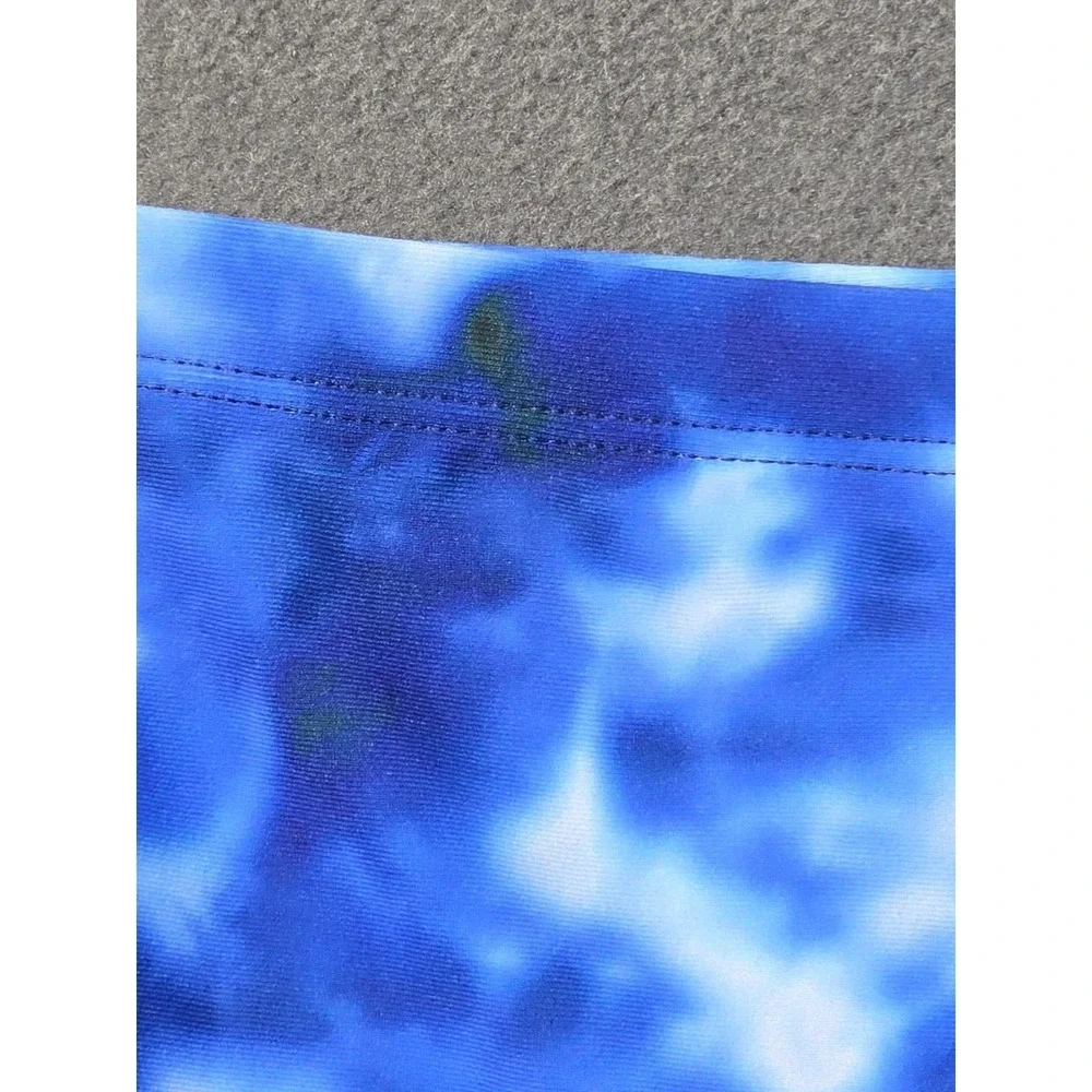 NWT NIKE‎ Women's Aqua Blue Print Swim Shorts 38